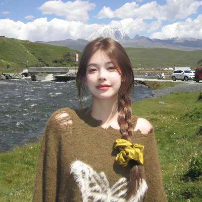 女孩梦三十